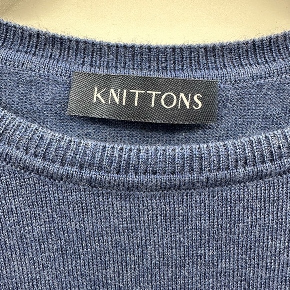 Knittons blue wool long sleeve crew neck woman’s pullover sweater. Small - Picture 7 of 10